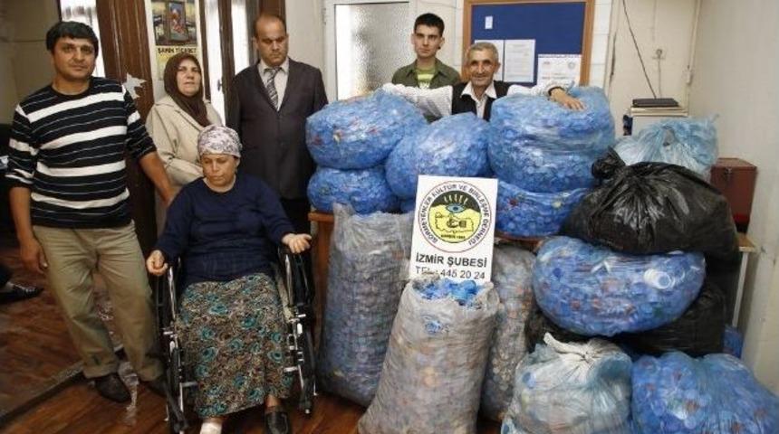 G&ouml;rmeyenlerden Mavi Kapak Kampanyası