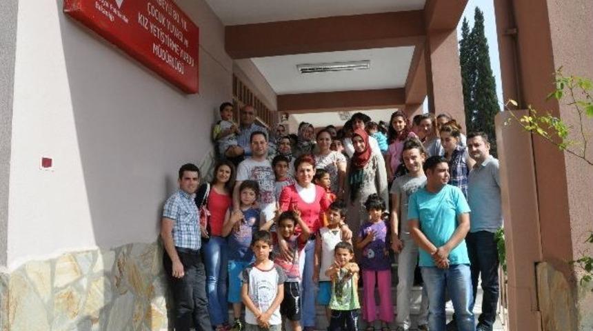 Diş Hastanesinden &Ccedil;ocuk Yuvasına Ziyaret