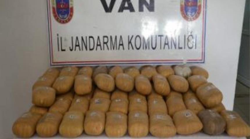 Van&rsquo;da Esrar Operasyonu