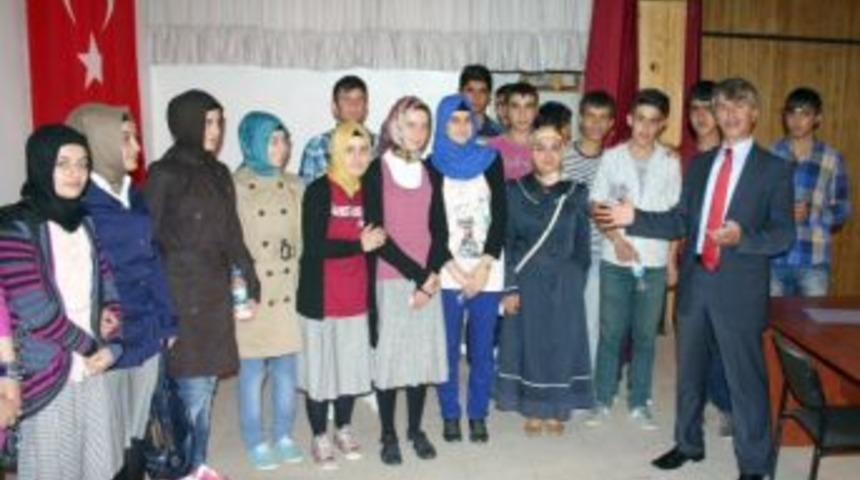 Oltu&rsquo;da &ldquo;gen&ccedil;lik Ve Sporun &Ouml;nemi&rdquo; Konferansı