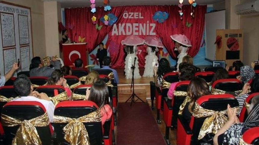 Miniklerin İlk Mezuniyeti