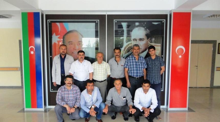 MARK&Ouml;YDER &Uuml;yeleri Nah&ccedil;ıvan&rsquo;da T&uuml;rk Okullarını Ziyaret Etti