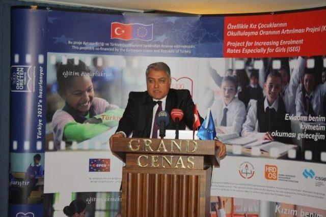 Ağrı&rsquo;da &lsquo;eğitim Geleceğim&rsquo; Konferansı 1