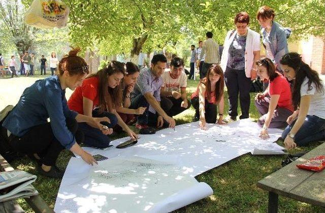 &Uuml;niversitelerini Kendileri Tasarlıyorlar 3