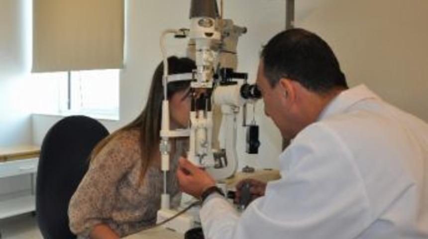 G&uuml;neş Işınları G&ouml;zde Yanıklara Neden Oluyor