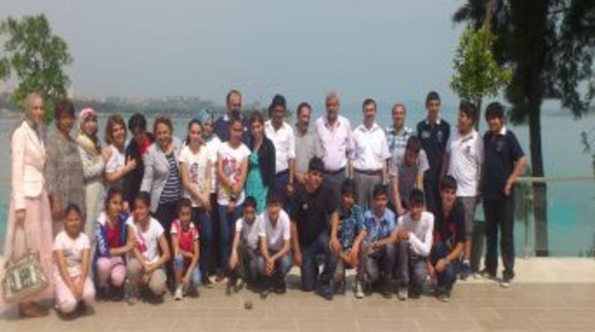 Bur&ccedil; Okulları'ndan Diyarbakır&rsquo;a Kardeşlik K&ouml;pr&uuml;s&uuml;