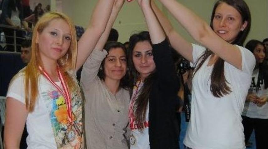 Soma Meslek Y&uuml;ksek Okulu, 20. Bilim Ve Bahar Şenlikleri'nden Madalyalarla D&ouml;nd&uuml;