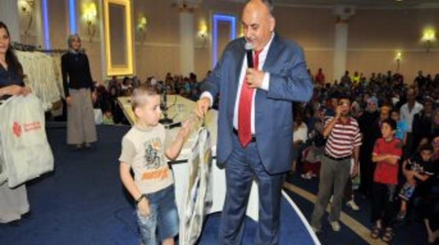 &Uuml;mraniye&rsquo;de S&uuml;nnetlik Dağıtımı Başladı