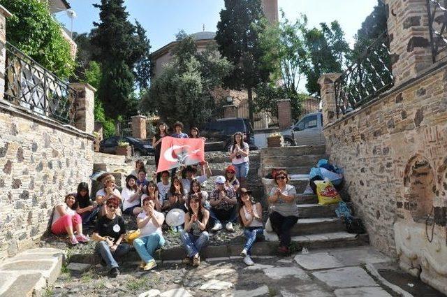 Kula Sokakları Doğa&ccedil;lama Mekanı Oldu 2