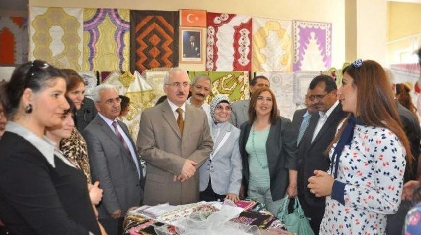 Halk Eğitim Yıl Sonu Sergisi A&ccedil;tı