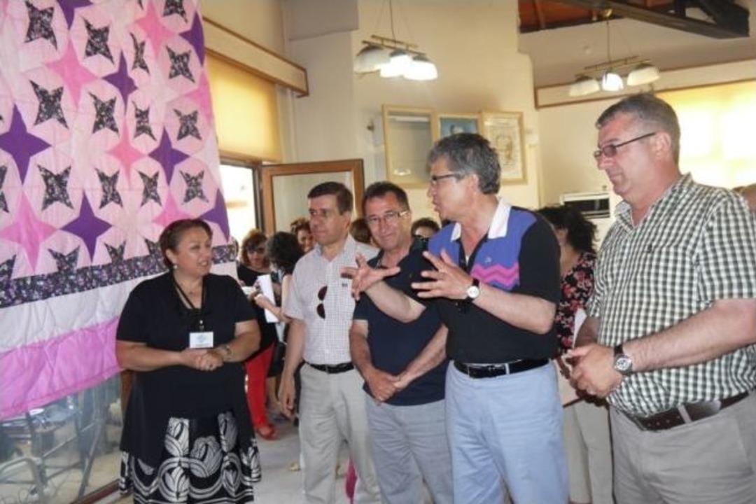 Ehem&rsquo;de Coşku Zeytinli Sergi A&ccedil;ılışı İle Başladı