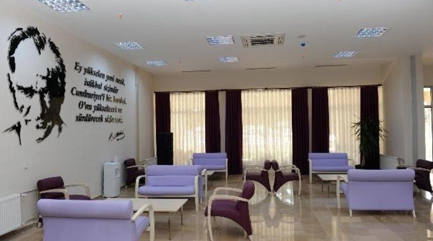 Kız &Ouml;ğrencilere Yeni Bir Tesis