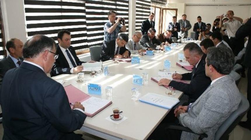 Marka&rsquo;dan D&uuml;zce'ye Destek