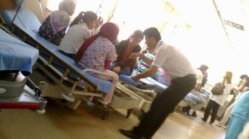 Nazilli&rsquo;de 20 &Ouml;ğrenci Zehirlenme Ş&uuml;phesiyle Hastaneye Kaldırıldı