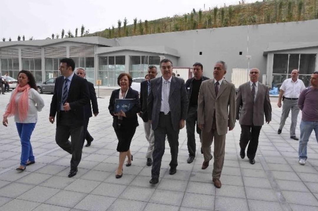 Kuşadası- Efes Kongre Merkezi&rsquo;nde İlk Kongre