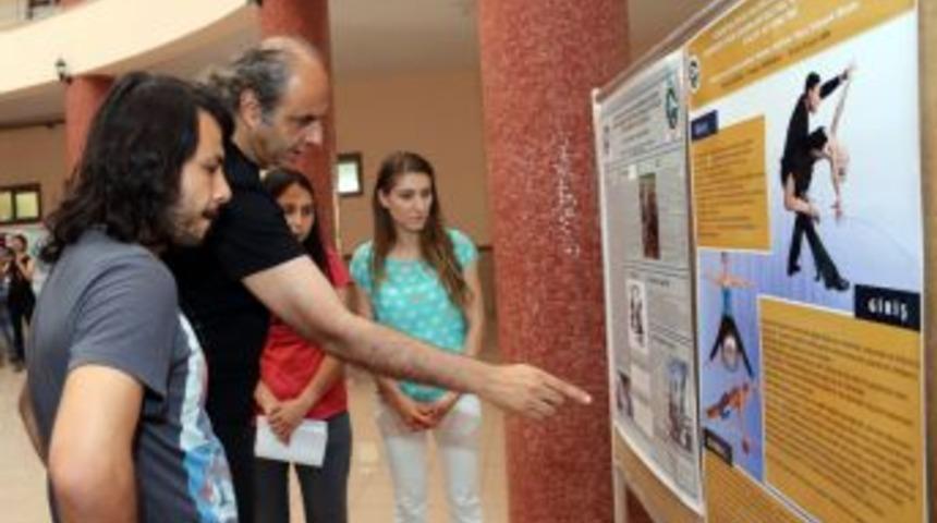 BESYO &Ouml;ğrencilerinden Poster Sunumu!
