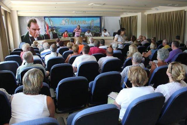 Yalıkavak’ta Yaşayan Yabancılar Sorunlarını Dile Getirdi 1