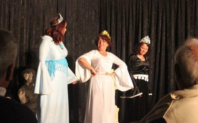 Yalıkavak Belediyesi Tiyatro Topluluğu G&ouml;r&uuml;c&uuml;ye &Ccedil;ıktı 3