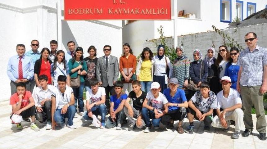 Van&rsquo;dan Bodrum&rsquo;a Dostluk Eli