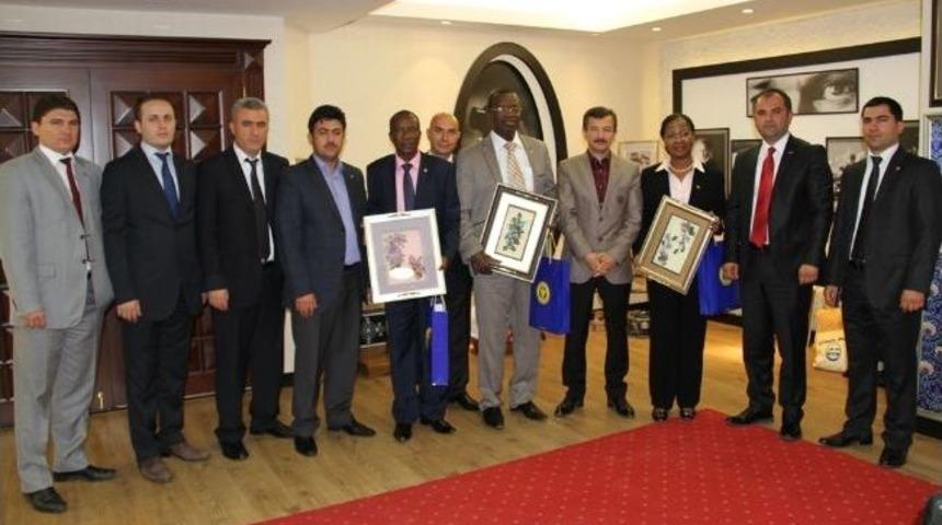 Benin Cumhuriyeti Heyeti İzmir&rsquo;de