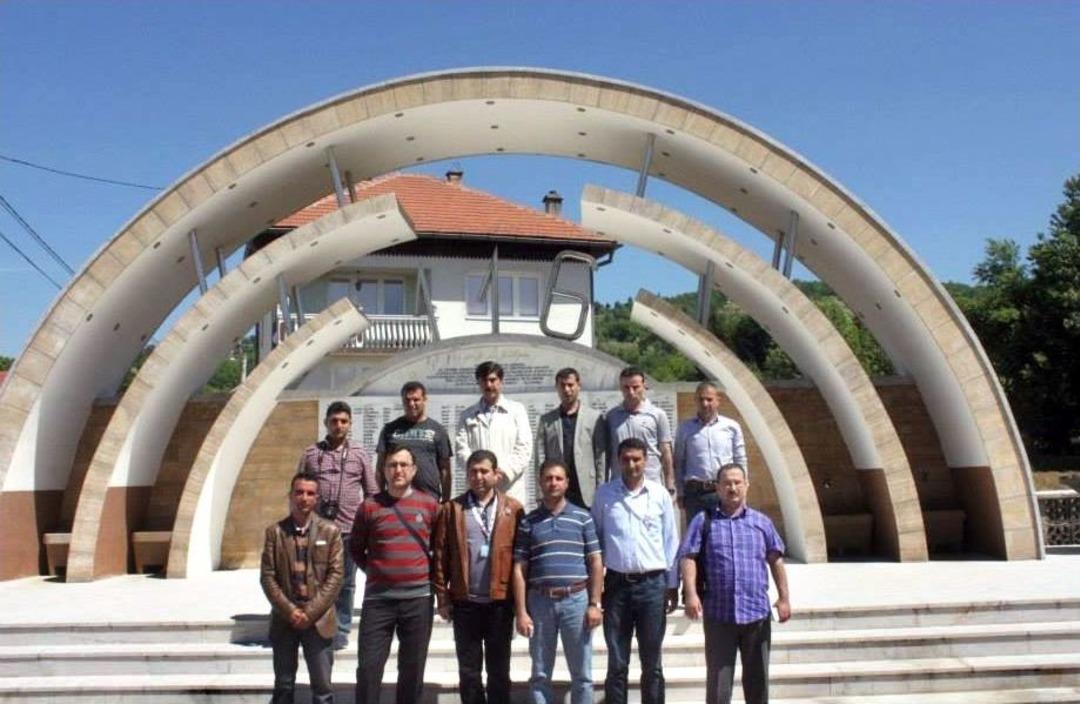 Viranşehirli Iş Adamları Bosna&rsquo;da Babacan'ya Biraraya Geldi