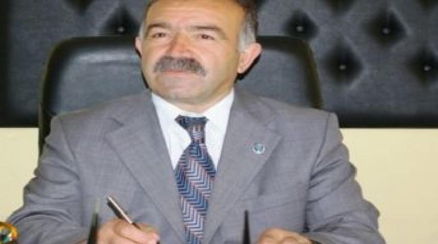 T&uuml;rk Eğitim Sen Başkanı Bilal T&uuml;rk: