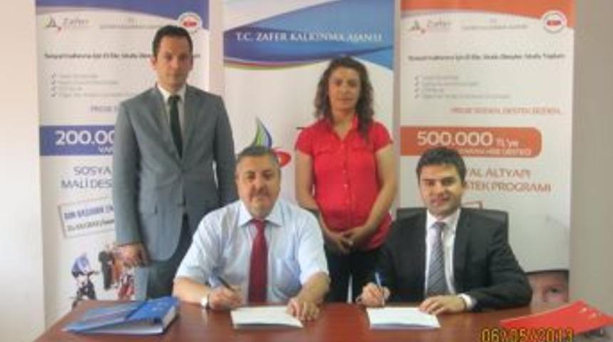 Afyonkarahisar&rsquo;da 500 Ev Kadını Geri D&ouml;n&uuml;ş&uuml;mden Para Kazanacak