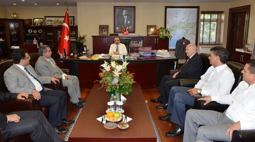 Ceyhan Heyetinden, Vali Coş'a Ziyaret