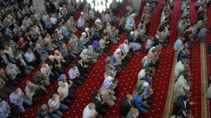 Siverek&rsquo;in En B&uuml;y&uuml;k Camisi Dualarla İbadete A&ccedil;ıldı