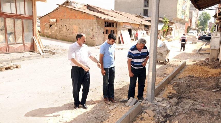 Mustafakemalpaşa'da Cadde Ve Sokaklar Parke Taşına Kavuşuyor