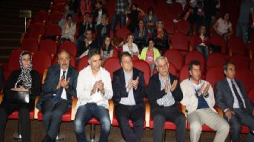 'Şiir Tadında Bir Gece&rsquo; Şiire Doyurdu