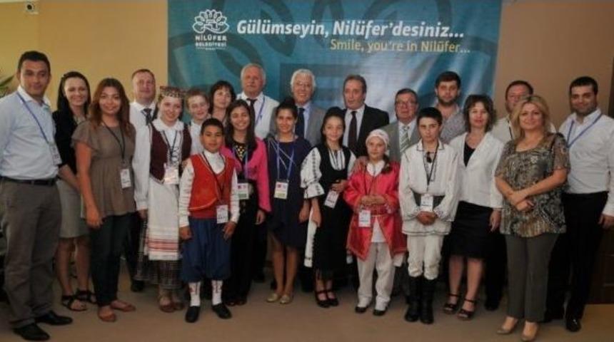 Yabancı Halk Dansları Ekipleri Nil&uuml;fer Belediyesi&rsquo;ni Ziyaret Etti