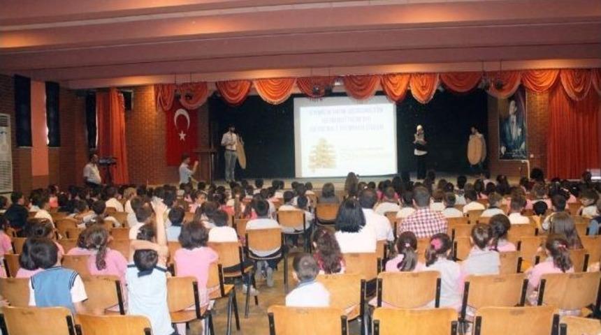 Ekmek İsrafı Hakkında &Ouml;ğrenciler Bilgilendirildi