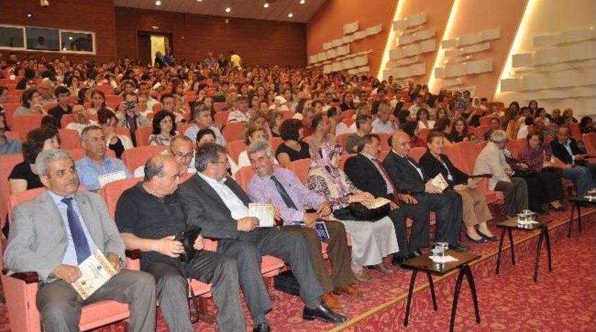 Lise &Ouml;ğrencilerinden T&uuml;rk&uuml; Gecesi