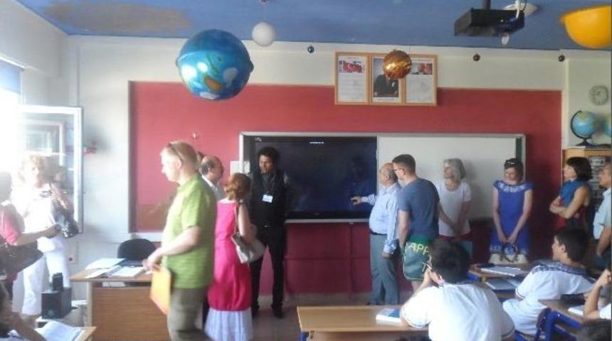 Avrupa Birliği Eğitim Uzmanlarına Fatih Projesi Anlatıldı