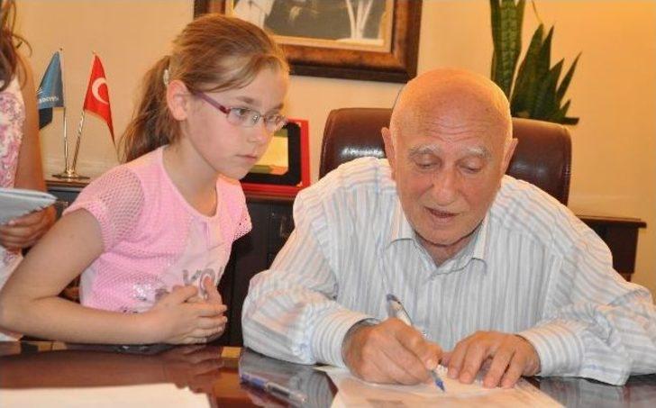 Minik Öğrenciler Başkan Oğuz’la Buluştu G3