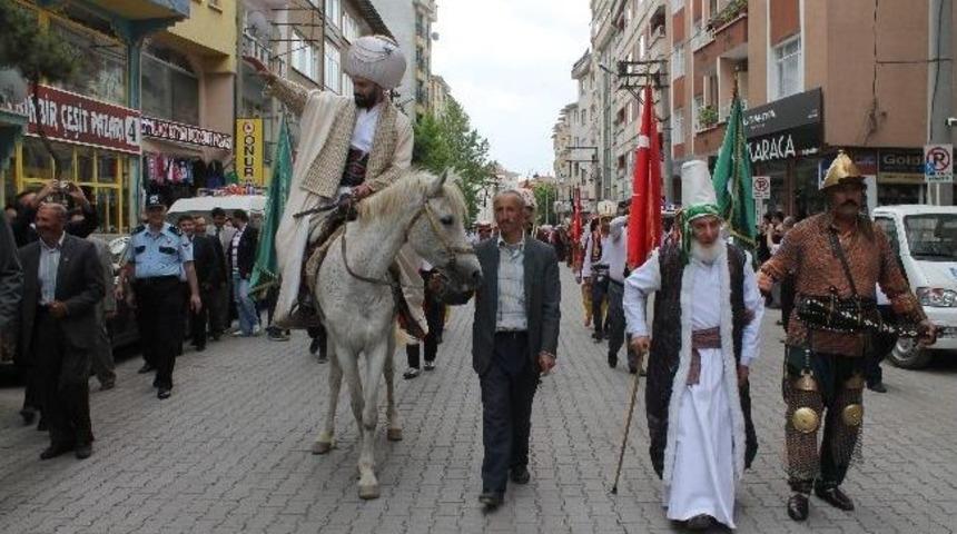 Akşemseddin Dualarla İstanbul&rsquo;a Uğurlandı