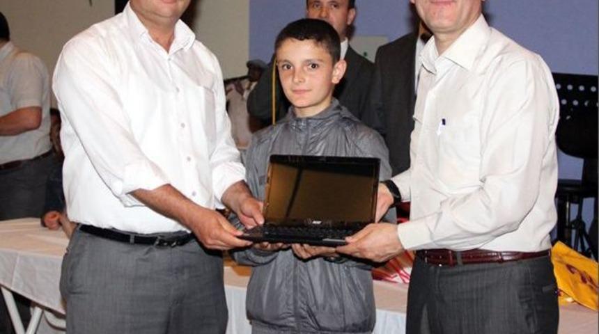 Korkuteli K&ouml;rfez Dershanesi Erken Kayıt Yaptıran &Ouml;ğrencileri &Ouml;d&uuml;llendirdi