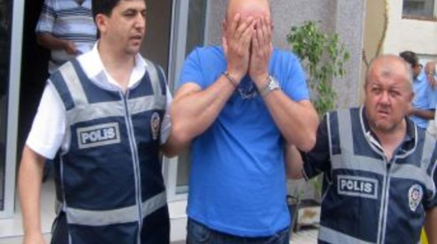 25 Ayrı Mahkeme Tarafından Aranan Dolandırıcı İzmir&rsquo;de Yakalandı