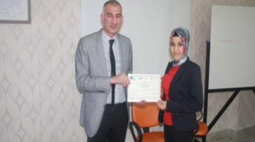 AGİAD Ile Engelleri Aşıp Hedefe Ulaştılar