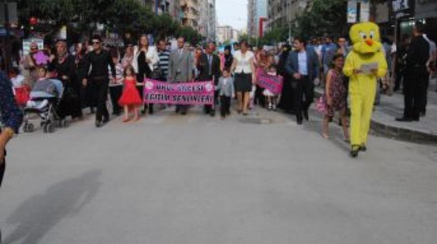 Minikler'den Eğitim &Ouml;ncesi Şenlikleri