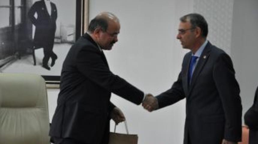 Nevzat &Ccedil;imenoğlu'ndan   Teşekk&uuml;r