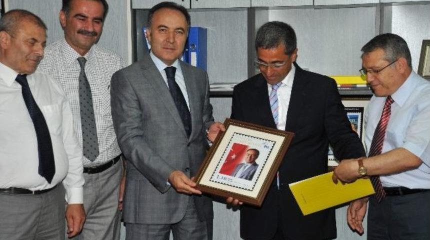 Ptt Başm&uuml;d&uuml;rl&uuml;ğ&uuml;&rsquo;nden Vali Altıparmak&rsquo;a Veda Jesti