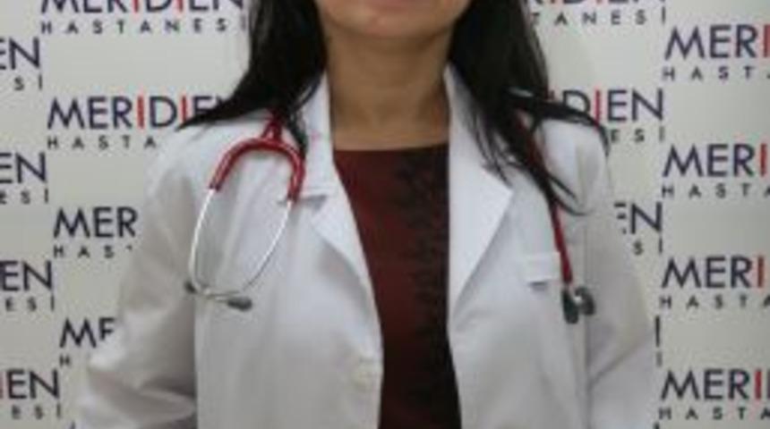 Bebekleri Isilikten Korumak I&ccedil;in Sık Banyo Yaptırın