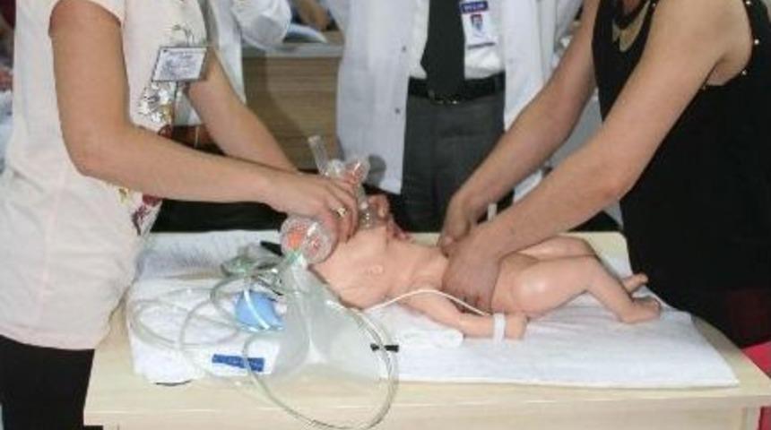 Bağlar Hastanesi&rsquo;nde Nrp Kursu