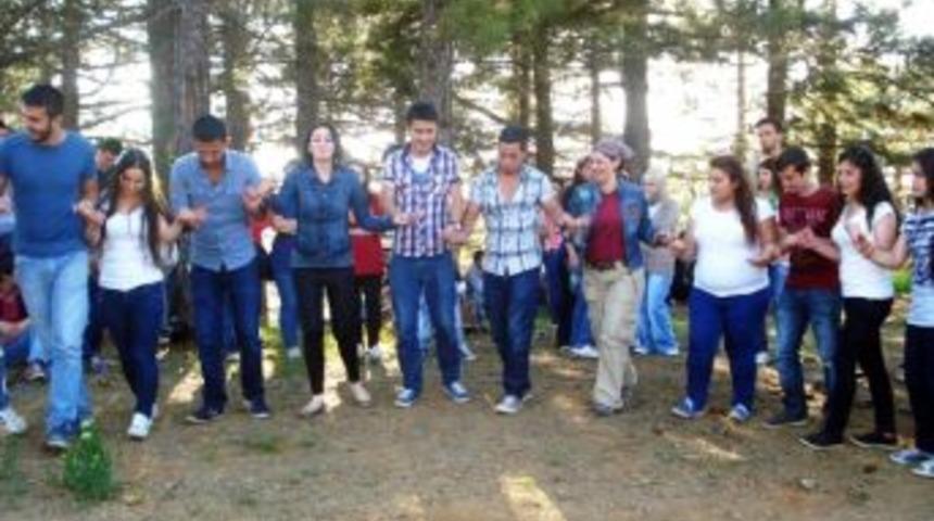 Muratdağı'nda Mezuniyet Pikniği