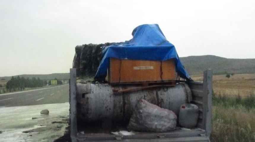 Klor Y&uuml;kl&uuml; Tır Cayır Cayır Yandı