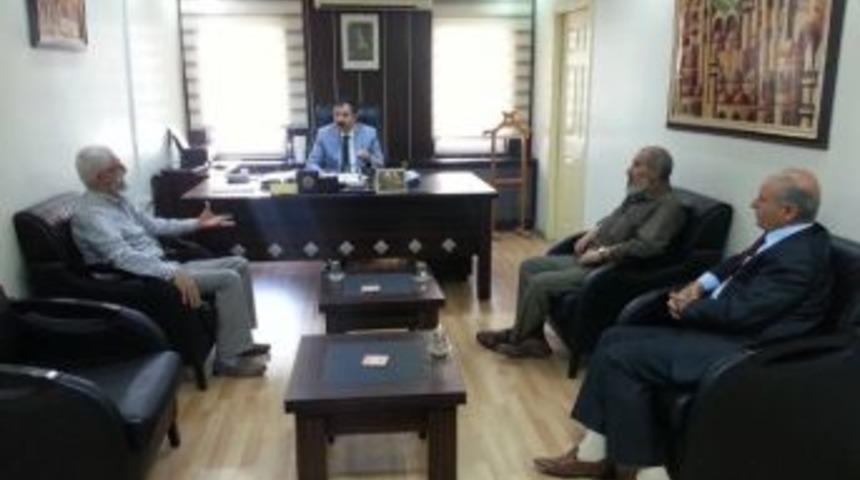 Semarkand Gönüllüleri Belediyeyi Ziyaret Etti