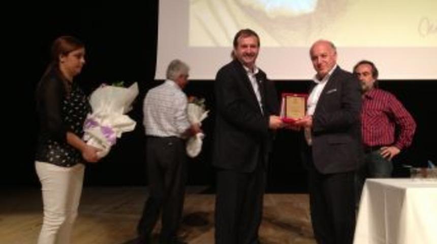 Necip Fazıl, Beylikd&uuml;z&uuml;&rsquo;nde Anıldı