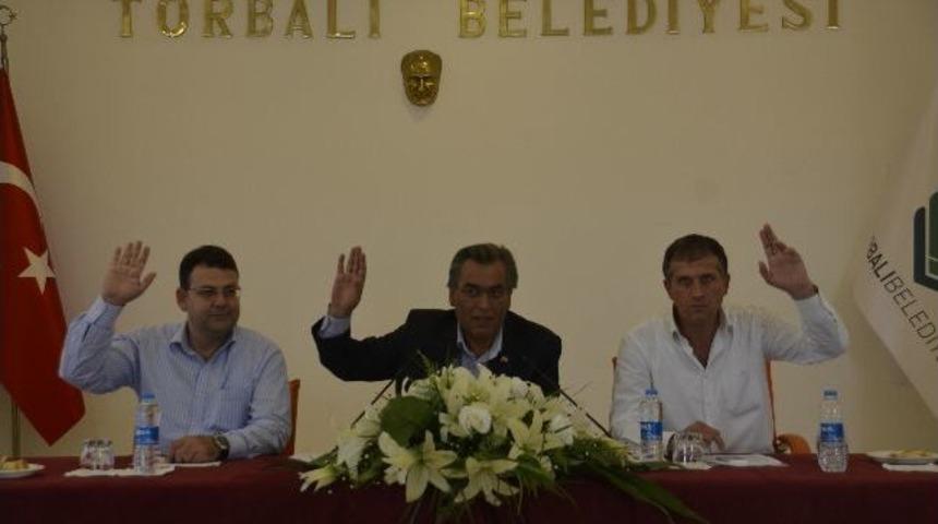 Torbalı Belediye Meclisi'nde İki Yeni Y&uuml;z